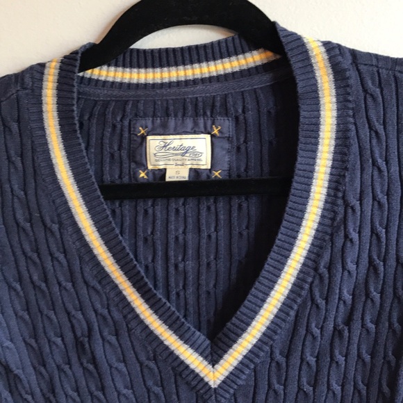 3/$15 Forever 21 Preppy V-Neck Stripes Sweater - Picture 2 of 6